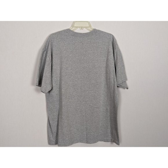 Vintage HRLA Los Angeles short sleeved FAO SCHWARZ Fifth Avenue gray TShirt - Picture 5 of 6